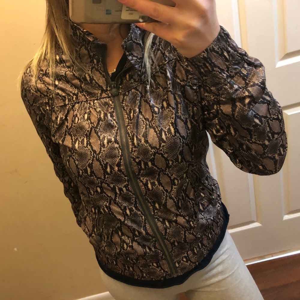 Animal Print Jacket Size L